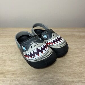 Boys Gray Black‎ Shark Crocs Partially Lights Up Size C 11 As is